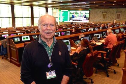 Dave Kindred, press room