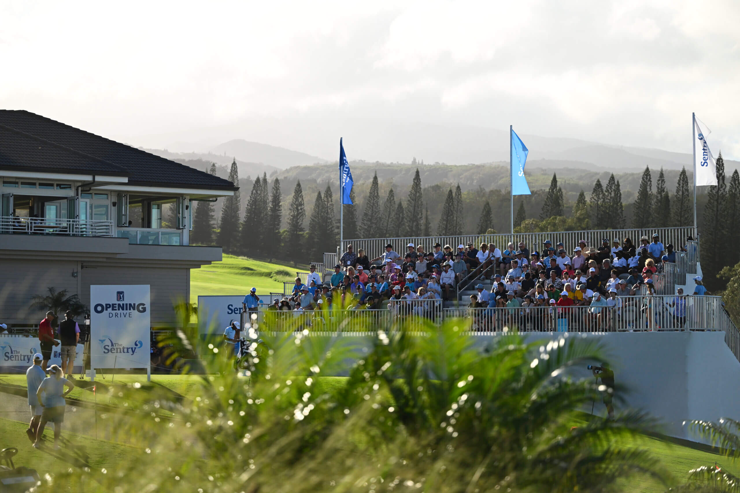 PGA ツアーの「オープニング ドライブ」の舞台はハワイ